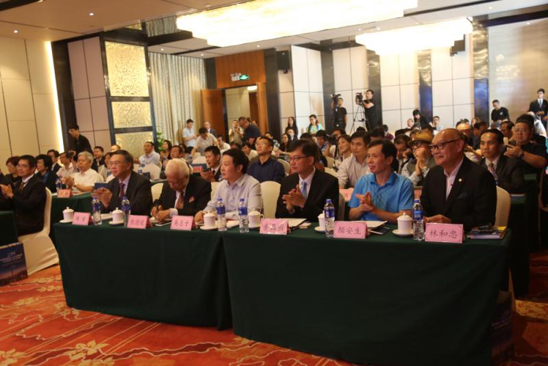 中国经济\湾区旅遊井喷 投资规模料十万亿(图1) 中国经济\湾区旅遊井喷 投资规模料十万亿(图1)